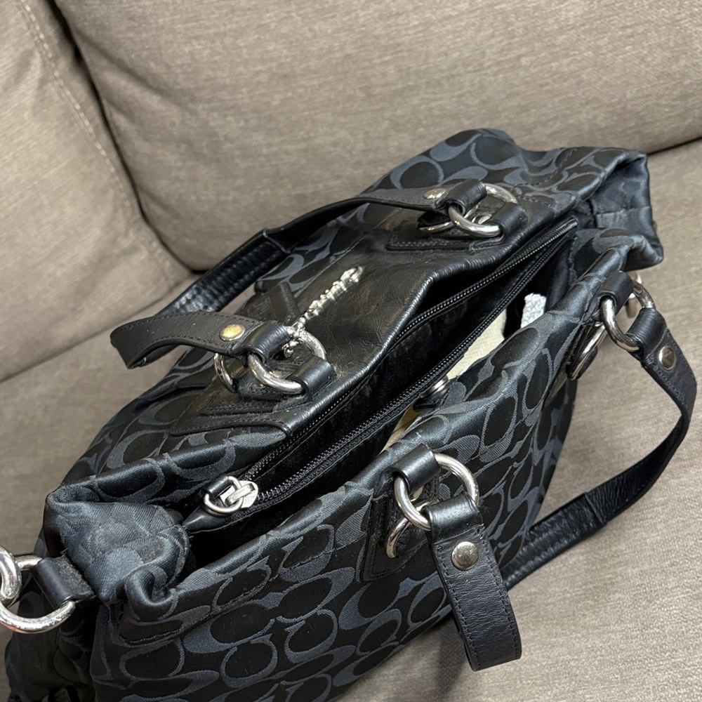 Coach Ashley Signature Black Satchel Bag Detachable Shoulder Strap F1175 - Picture 7 of 13